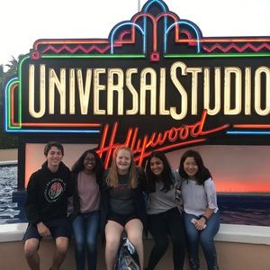 Meet your Posher, Lila